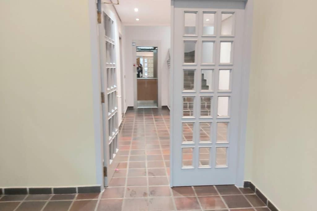 Nuevo-Casco Historico-Parking Gratuito. Appartement Oviedo Buitenkant foto