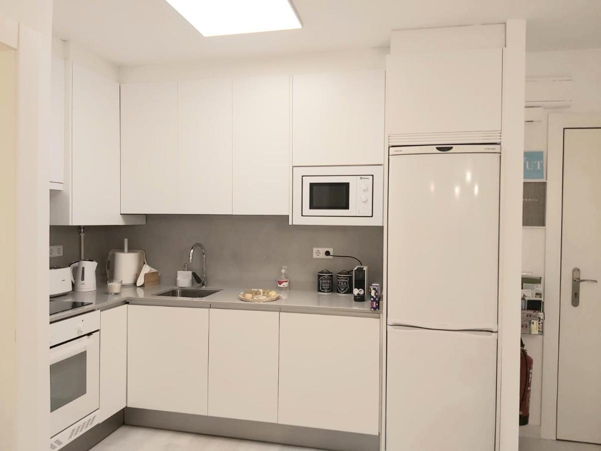 Nuevo-Casco Historico-Parking Gratuito. Appartement Oviedo Buitenkant foto